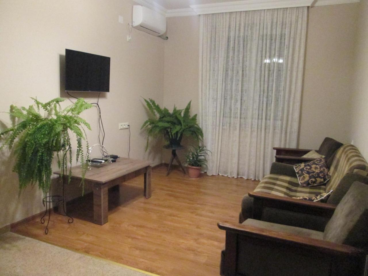 Apartment Mandarina Kobuleti Bagian luar foto